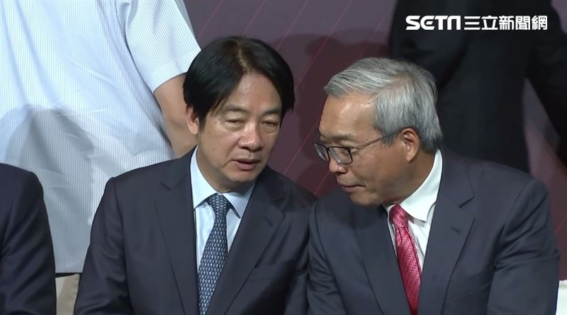財訊50周年！賴清德、謝金河熱烈互動曝