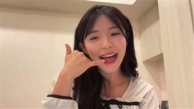 李多慧模仿台灣人講電話影片在網路瘋傳。（圖／翻攝threads）