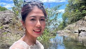 李怡貞近期辦證券戶嘗試投資。（圖／翻攝自FB／李怡貞）