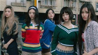 Danielle慘遭ADOR解約　公司還要提告家人