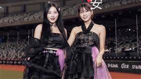 安芝儇（右）、朴妟龧首登大巨蛋唱跳演出。（圖／桂田文創娛樂提供）
