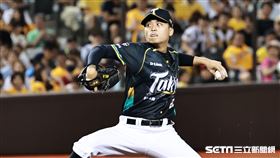 ▲台鋼雄鷹大巨蛋首戰，先發投手江承諺。（圖／記者劉彥池攝影）