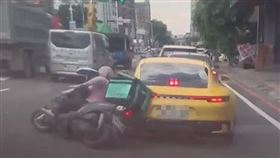 （圖／翻攝自YouTube頻道WoWtchout-地圖型行車影像分享平台）