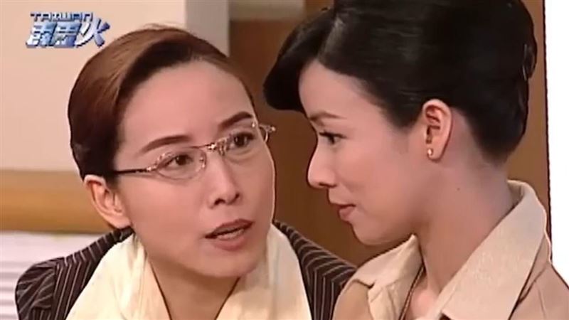 20年前《霹靂火》女女戀！方岑調情帥炸