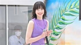 小松菜奈產後復出出席代言活動。（圖／翻攝MANTAN）