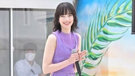 女神產後2個月復出！擠出腰肉網笑平衡了