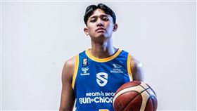 政大雄鷹主控游艾喆將加盟日本職籃B1滋賀湖星。（圖／翻攝自滋賀湖星IG）