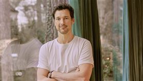 佛洛里昂大衛費茲《56種喝采》。（圖／海鵬提供）