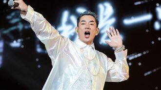 任賢齊下令慶生就翻臉　鬆吐原因暖哭全場