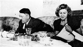 希特勒的試毒女郎15人只有沃爾克倖存下來，95歲才敢說出黑暗經歷。（圖／翻攝百度）