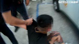 美幹拎！爛醉男哭像娃不想回家　警成全他