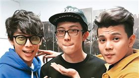 ▲傳出「反骨」的酷炫（左）、孫生（右）跟孫安佐（中）有切磋，而且他們2019年就曾合作過。（翻攝自酷炫IG）