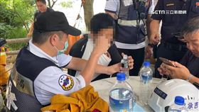 男登山摔70米邊坡　警消頂39度高溫揮汗救援