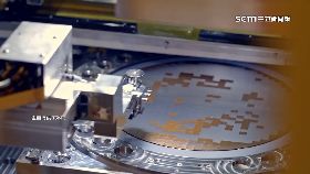 薪情差很.大1800