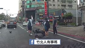 車禍,義民中學,學生,自摔（圖／翻攝自「竹北人有事嗎」）