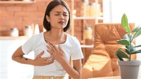 根據統計，國內有超過半數的女性，從未接受乳癌篩檢。（圖片來源／canva）