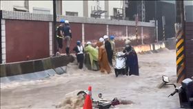 土城,新北,豪大雨,永豐路,淹水,