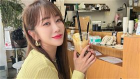 林佩瑤透露樓上鄰居常發出噪音。（圖／翻攝自IG／林佩瑤）