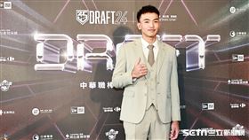 ▲穀保家商外野手何品室融出席中華職棒35年季中選秀會。（圖／記者劉彥池攝影）