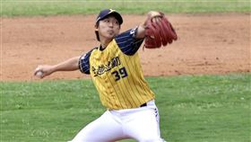 業餘日籍投手高塩將樹在中職選秀會上被統一獅隊挑中。（圖／翻攝自全越運動棒球隊臉書）