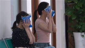 整形失誤！20歲女隆鼻「注射後血栓」…左眼不能轉動　醫：遺憾又慶幸（圖／翻攝自微博）