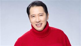 歐陽龍表示還沒收到女兒結婚通知。（圖／翻攝臉書）