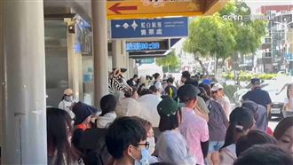 暑假小琉球萬人登島　人車爆「1房難求」