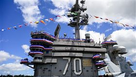 卡爾文森號領銜航艦打擊群美國航空母艦卡爾文森號（USS Carl Vinson，CVN-70）多艘艦艇、飛機組成航艦打擊群，參與2024年環太平洋演習。中央社特約記者Edward Bungubung攝 113年6月29日