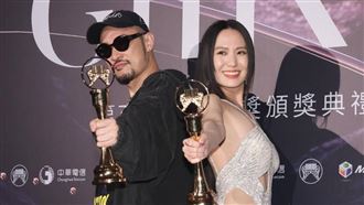 熱狗2度入圍封金曲歌王　孫盛希首奪歌后