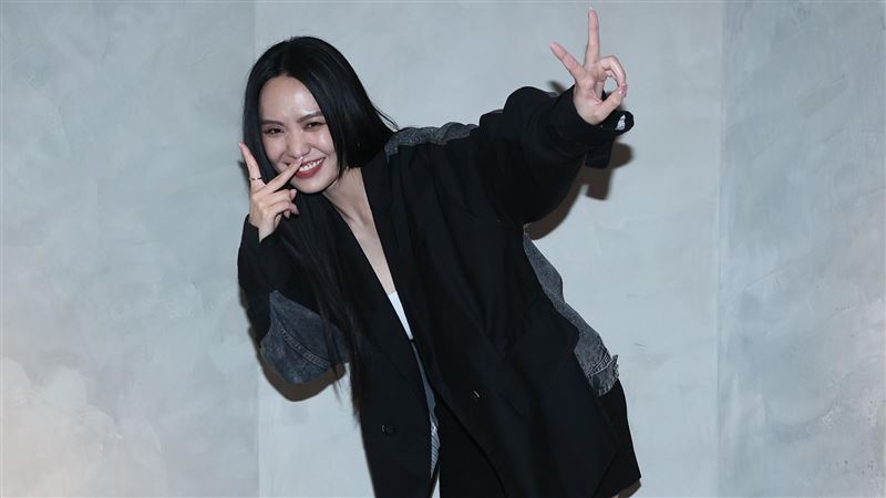 才奪下歌后　孫盛希突鬆口求婚計畫全說了