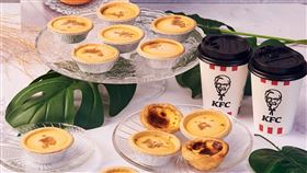 史上第一顆蛋撻化身冰淇淋-「冰心蛋撻風味冰淇淋」濃郁蛋香、沁涼酥脆席捲全台。（圖／品牌業者提供）