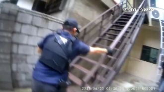 製販毒集團4個月牟利百萬　警扛梯逮毒販