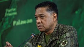 南海緊張情勢升級，菲律賓參謀總長布勞納認為國家有必要加強後備力量。（圖／路透社／達志影像）
