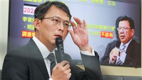 監察院聲請釋憲  黃國昌批李俊俋換位子換腦袋監察院秘書長李俊俋表示，國會職權修法已嚴重妨害調查權行使，為捍衛監察職權，將向憲法法庭聲請釋憲及暫時處分；民眾黨立法院黨團總召黃國昌（圖）25日在立院主持「沉睡失職監察院，耍廢多年突然醒了」記者會，指李俊俋換位子就換了腦袋，相關主張都自打臉。中央社記者鄭清元攝  113年6月25日