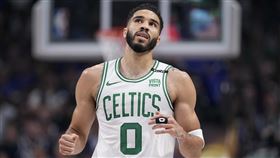 ▲塞爾提克5年102億大約留下泰坦（Jayson Tatum）。（圖／美聯社／達志影像）