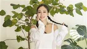 陳芳語推出新專輯。（圖／華風數位提供）