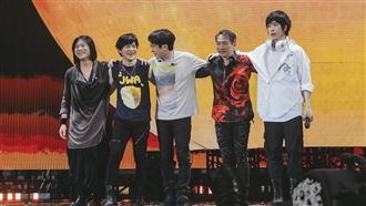 五月天石頭突取消演出　相信音樂曝病因