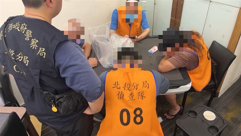 北投麻將館經營賭場被抓包　警逮17人送辦