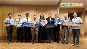 長效針劑為思覺失調症及雙相情緒障礙症病人帶來更佳的治療選擇，而如何讓病人願意在醫病溝通後選擇該療法，是醫界需面對的挑戰。