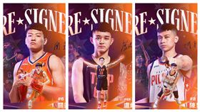 ▲璞園領航猿和盧峻翔、關達祐、陳昱瑞續約5年。（桃園璞園領航猿球團提供）