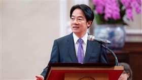 賴清德總統今（3）日下午頒授「美國在台協會」（AIT）台北辦事處處長孫曉雅）「大綬景星勳章」。（圖／總統府提供)