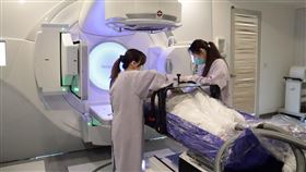 早期發現早期治療，癌症並不是絕症！（圖／翻攝自彰化醫院臉書）
