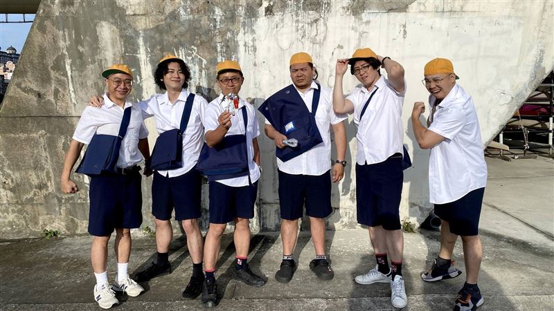 《上班不要看》再-1！他揭離職原因粉絲哭
