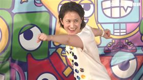 今（6）日是第二屆「街舞小學校」開幕式活動，包含副總統蕭美琴、民進黨立委吳沛憶、蘇巧慧、民進黨發言人吳崢等人皆有出席，現場氣氛相當熱鬧。蕭美琴也特別到台上展現霹靂舞的經典動作「大老鷹」，頗有架式，眾人也給予熱烈掌聲。