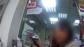 詐騙,紓困金,台中,人頭戶,存摺,提款卡（圖／翻攝畫面）