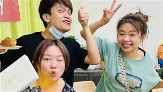 遭蔡阿嘎開撕消失！蘿拉轉行161字首發文