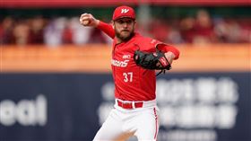 ▲味全龍鋼龍。（圖／味全龍提供）