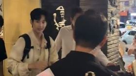 金秀賢粉絲見面結束後，到吉林路的「這一鍋」嗑麻辣鍋慶功。（圖／翻攝threads/sn.ru_04）