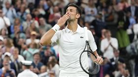 ▲喬科維奇（Novak Djokovic）挺進溫網男單16強。（圖／美聯社／達志影像）
