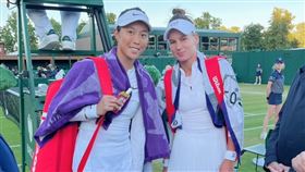 詹皓晴與俄羅斯搭檔庫德梅托娃（Veronika Kudermetova）溫網連下兩城，挺進8強。（圖／詹皓晴提供）